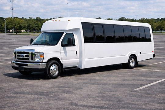 25-passenger mini coach Cheyenne